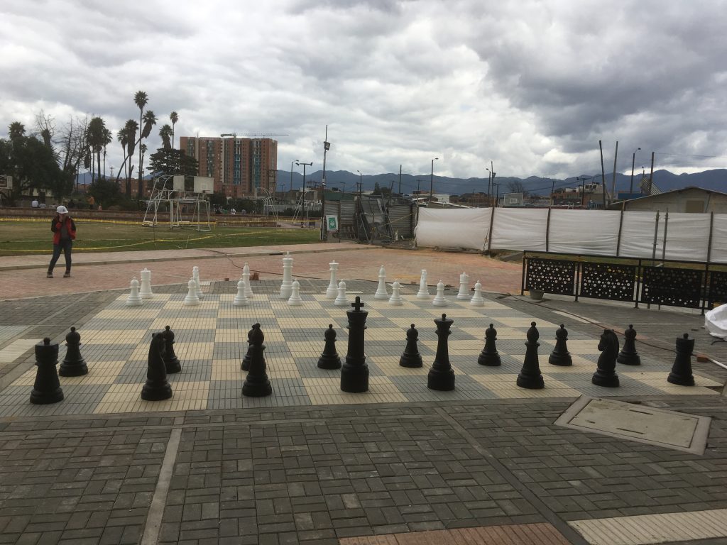 Ajedrez gigante para patio, jardín o exteriores